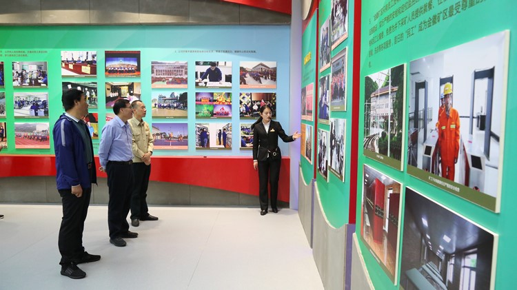 全國政協(xié)常委，省政協(xié)副主席尚勛武調研金徽股份時強調要加強科技創(chuàng)新與人才培養(yǎng)